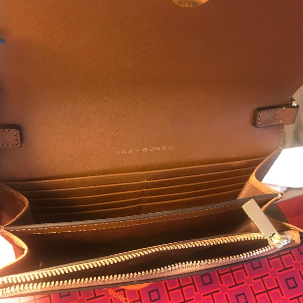 Tory Burch  cross body shoulder chain - Picture 3 of 5